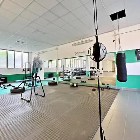Studio With Gym Near Milan Metro Апартаменты Милан