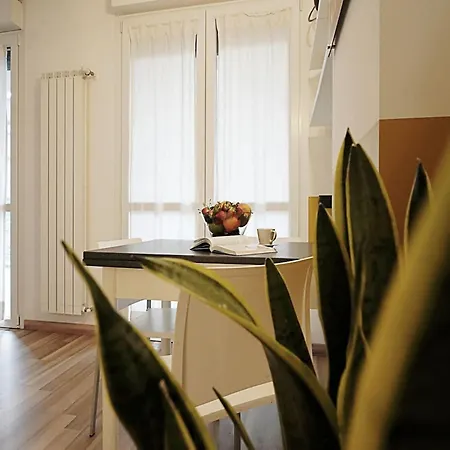 Studio With Gym Near Milan Metro Апартаменты Милан