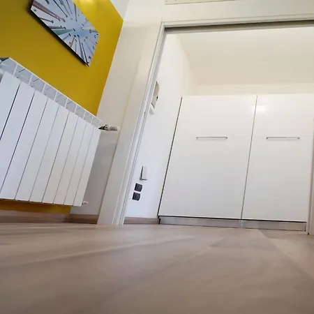 Studio With Gym Near Milan Metro * Милан